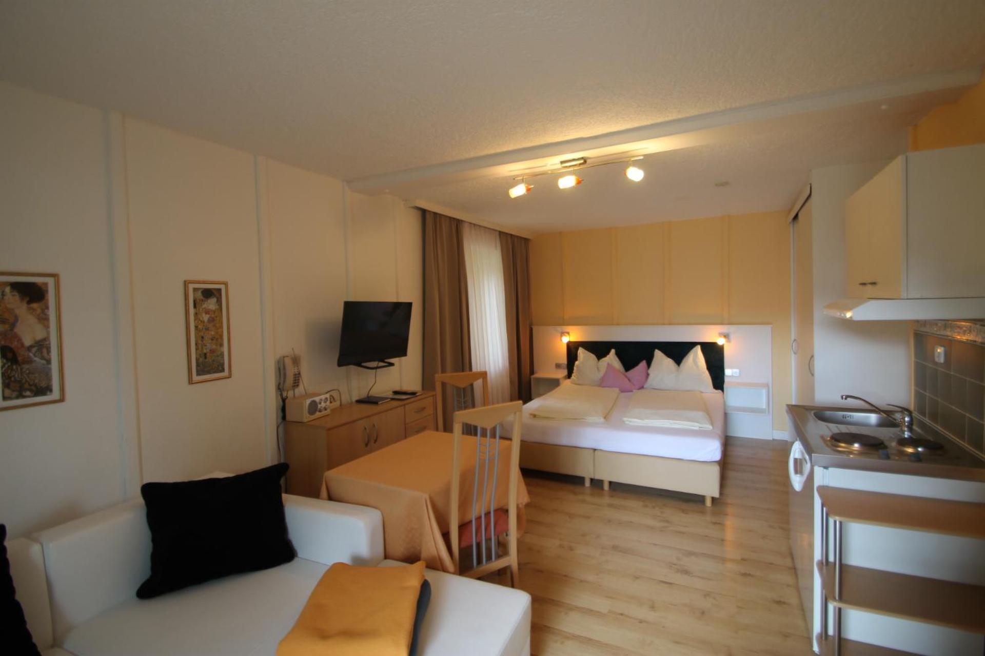Seepension Neubacher Kg Nussdorf am Attersee Bagian luar foto